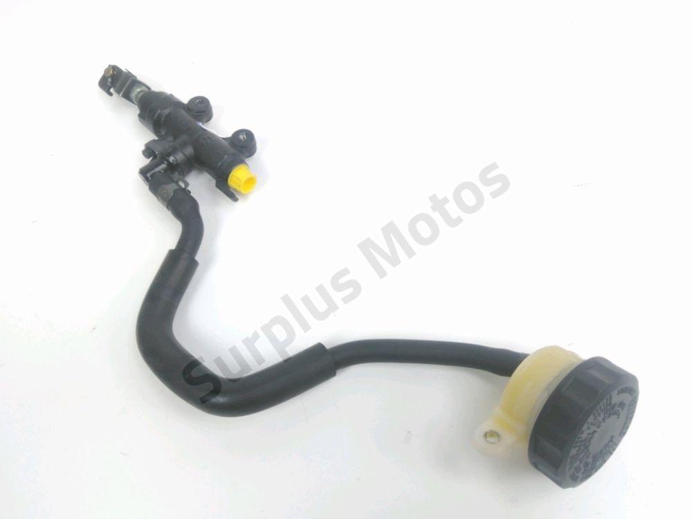 MAITRE CYLINDRE FREIN AR COMPLET