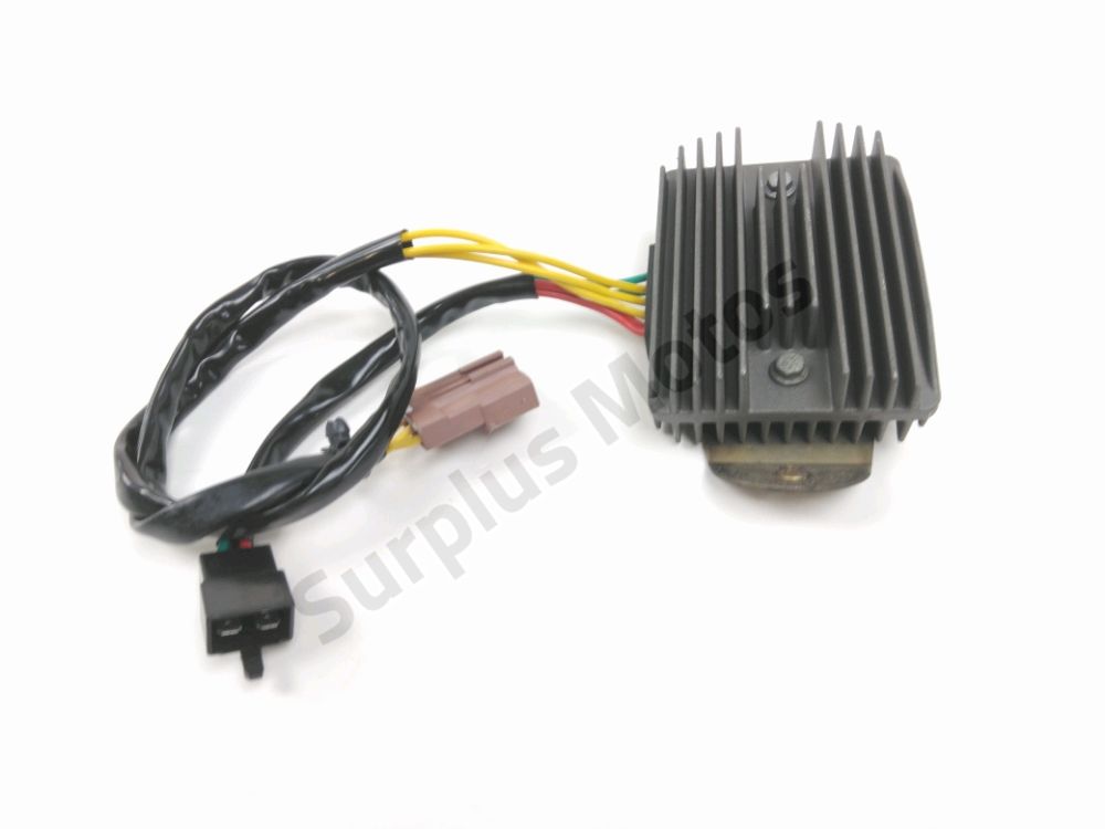 REGULATEUR DE TENSION