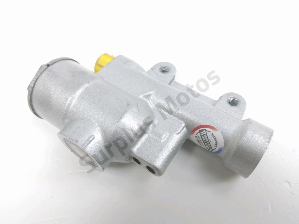 Maitre cylindre frein ar complet