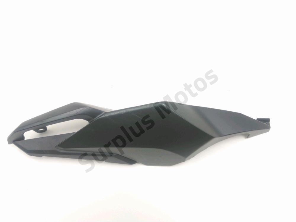 CARENAGE ARRIERE DROIT