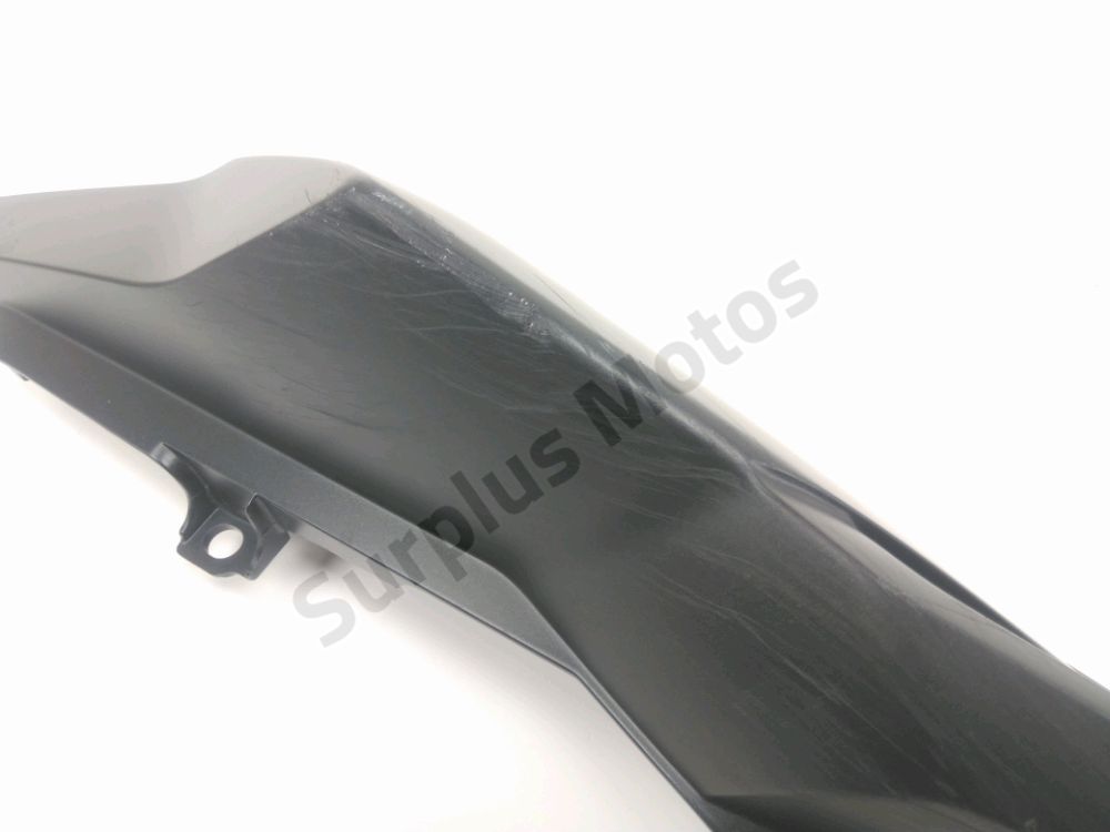 CARENAGE ARRIERE DROIT