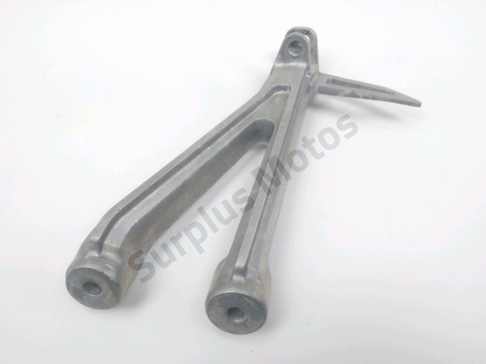 PLATINE ARRIERE DROITE COMPLETE