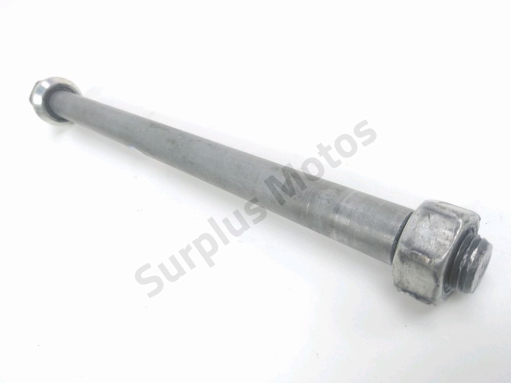 AXE DE ROUE ARRIERE