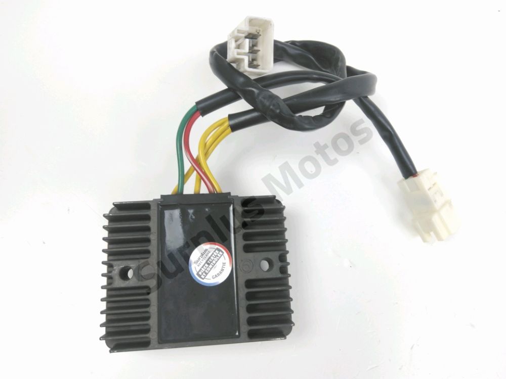 REGULATEUR DE TENSION