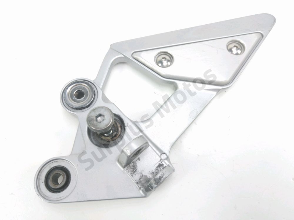 Platine avant gauche complete