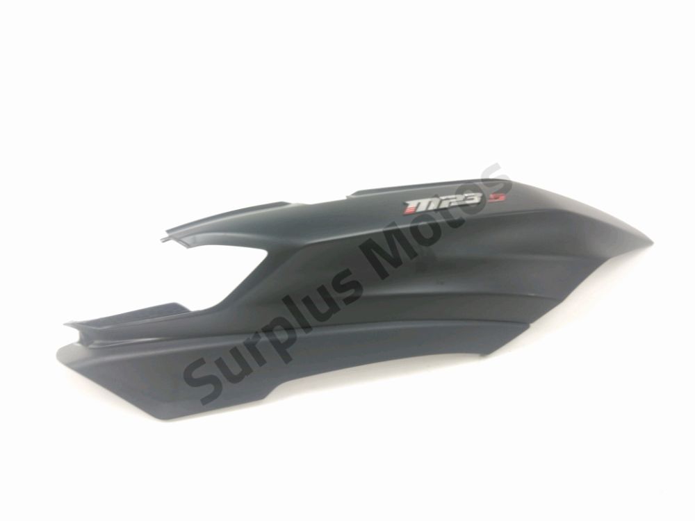 Carenage arriere droit