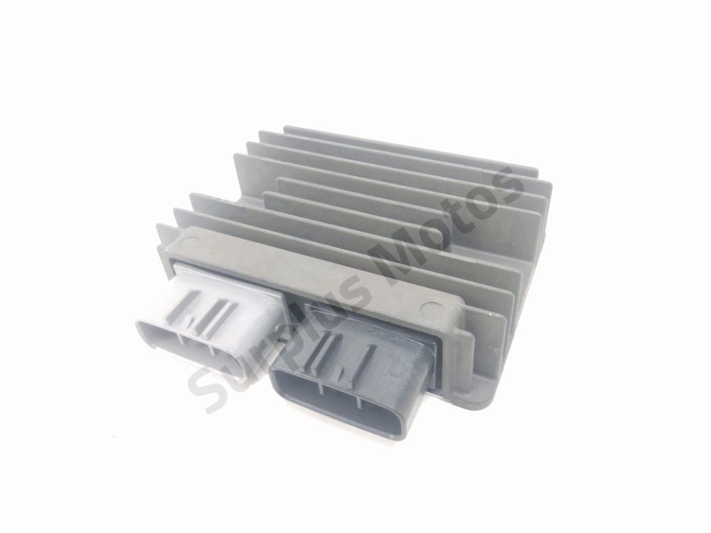 REGULATEUR DE TENSION