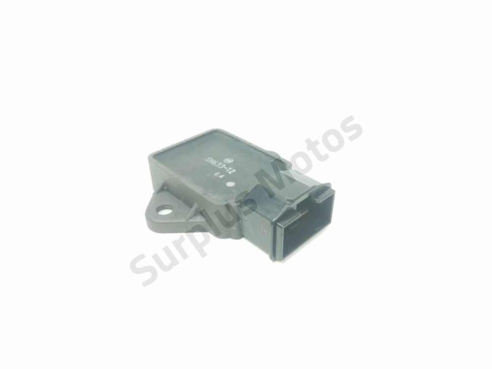 REGULATEUR DE TENSION
