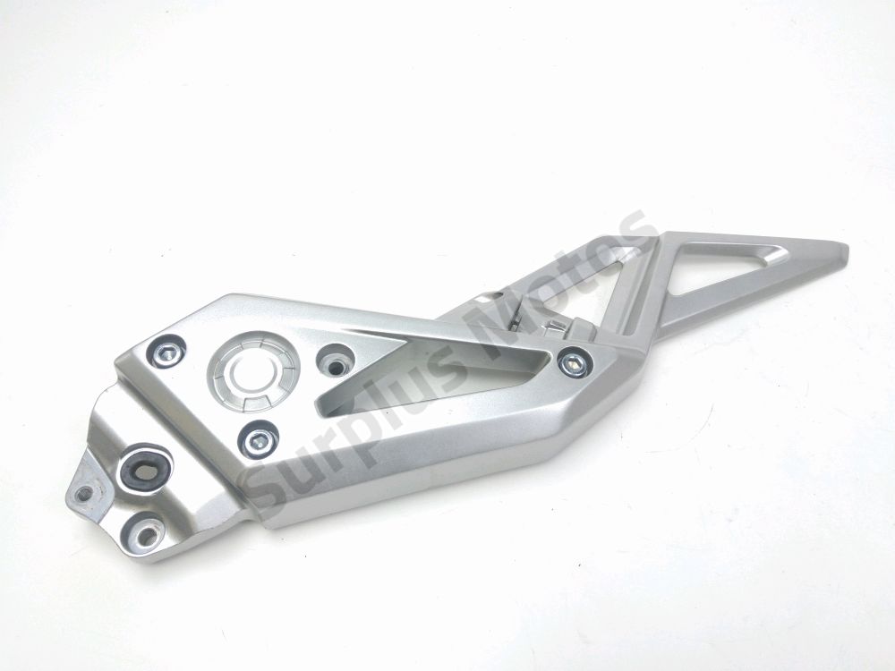 PLATINE ARRIERE GAUCHE COMPLETE