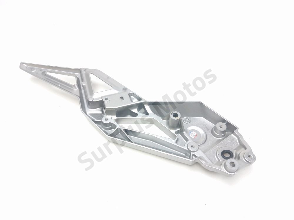 PLATINE ARRIERE GAUCHE COMPLETE