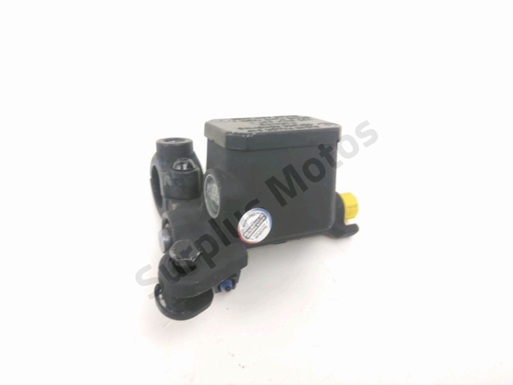 Maitre cylindre frein av complet