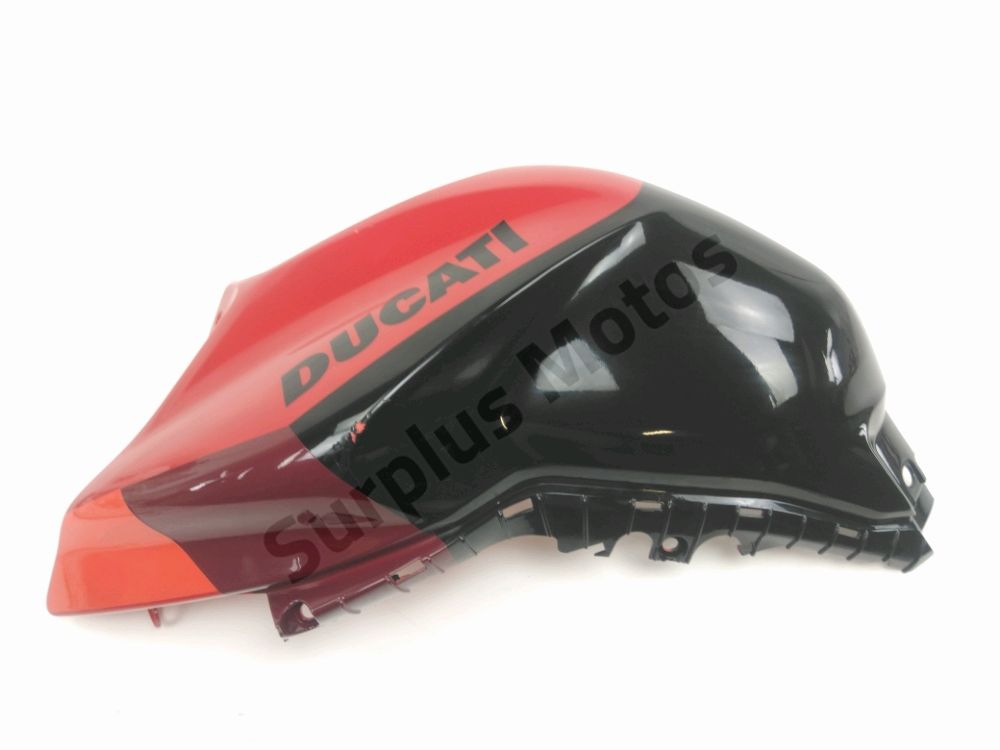 Carenage avant gauche