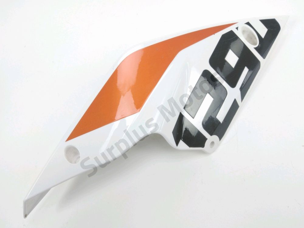 Carenage arriere gauche