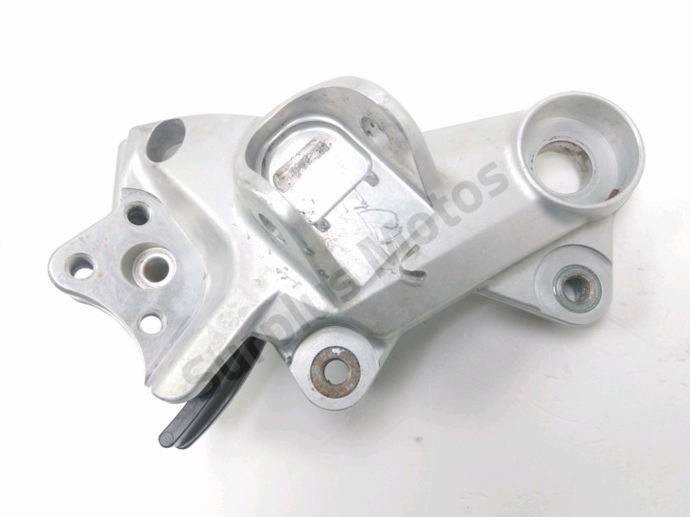 Platine avant gauche