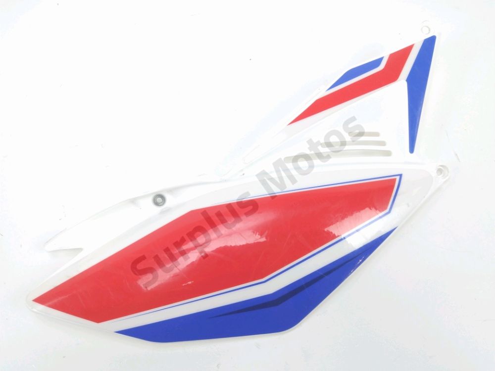 Carenage arriere droit