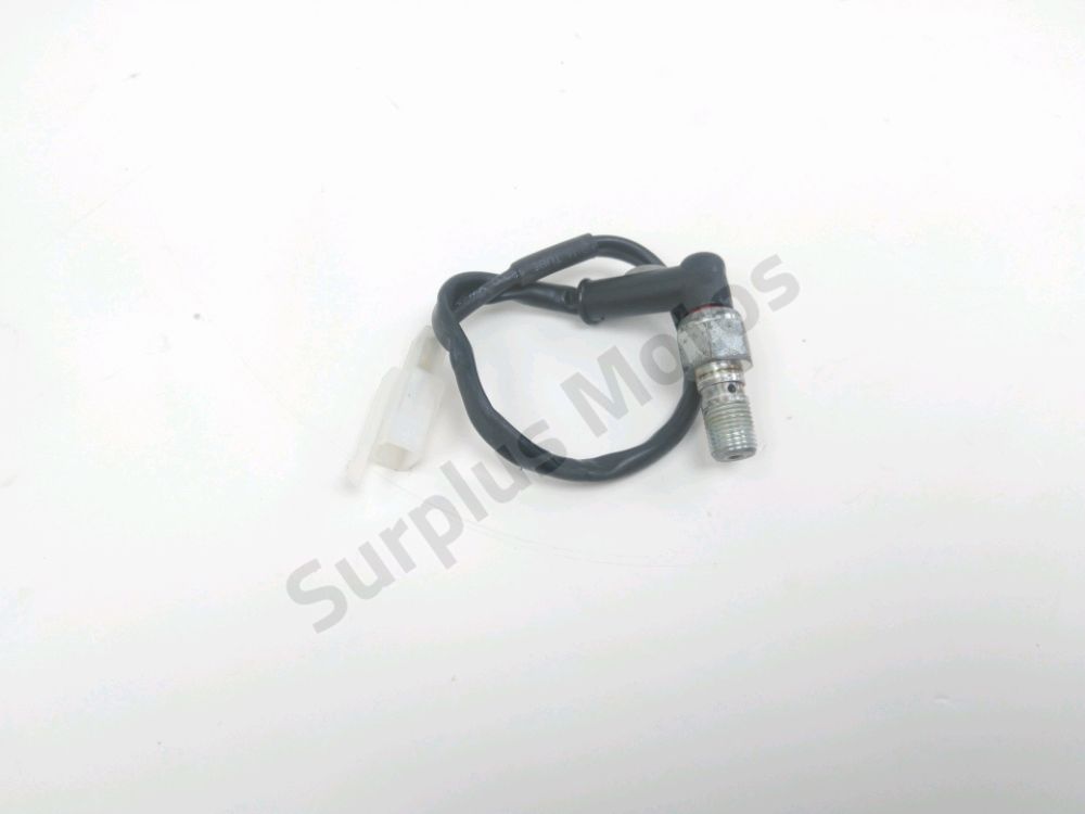 CONTACTEUR DE STOP AR