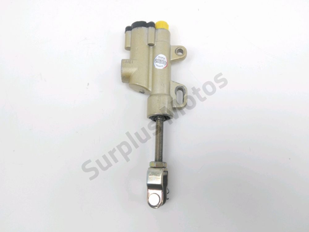 Maitre cylindre frein ar complet