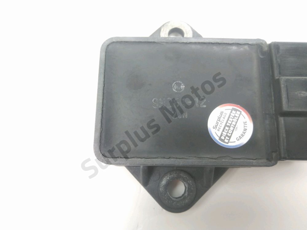 REGULATEUR DE TENSION