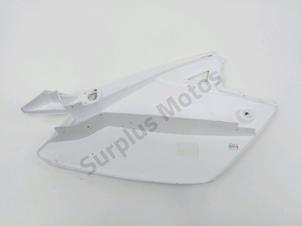 CARENAGE ARRIERE GAUCHE