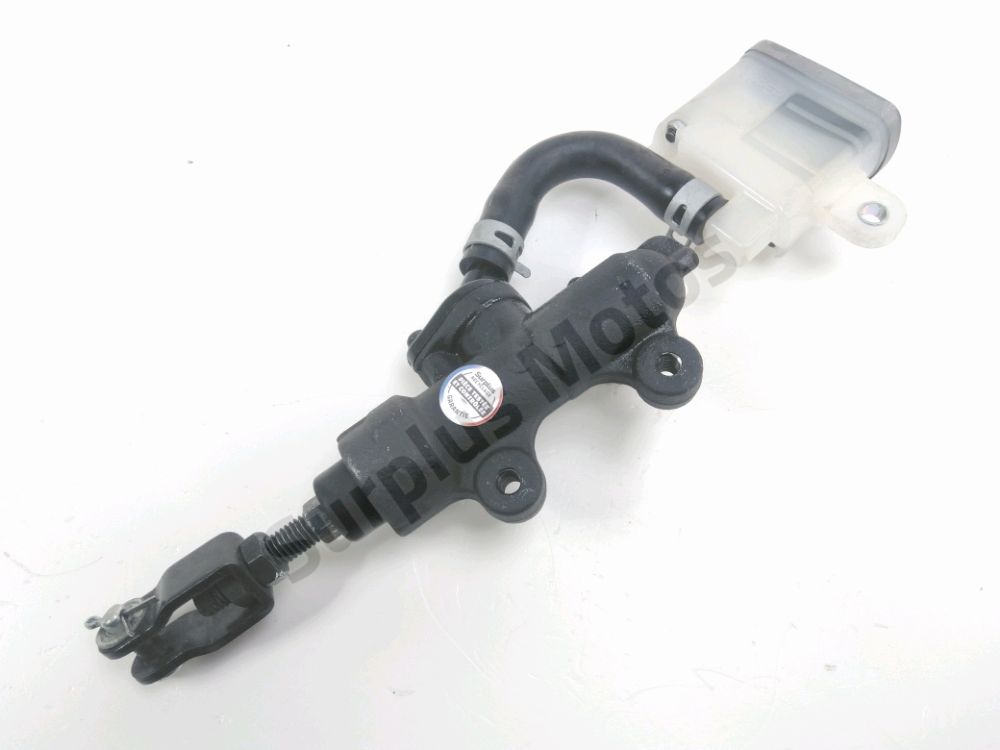 MAITRE CYLINDRE FREIN AR COMPLET