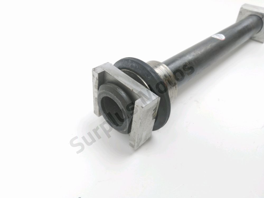 AXE DE ROUE ARRIERE