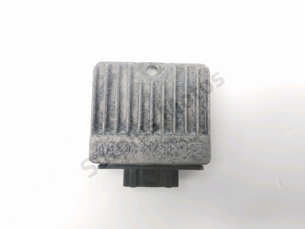 Regulateur de tension