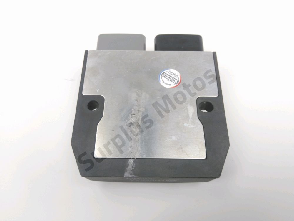 REGULATEUR DE TENSION