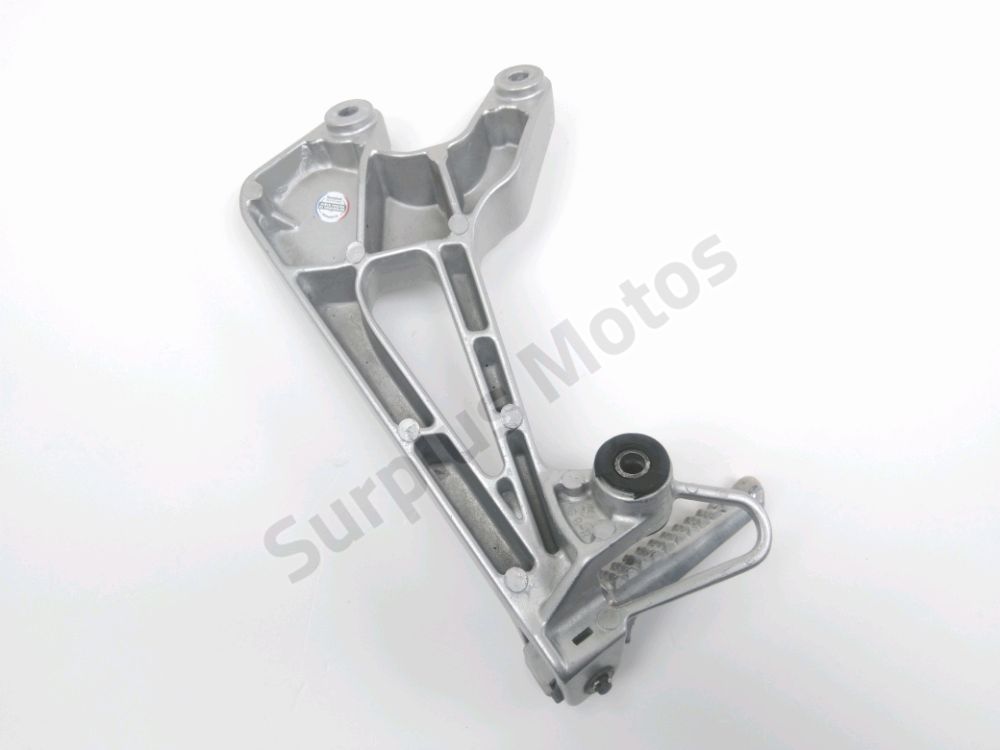 PLATINE ARRIERE DROITE COMPLETE