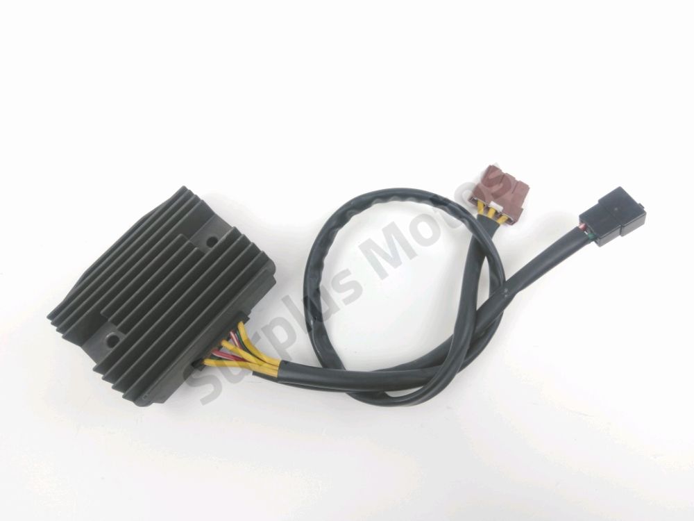 REGULATEUR DE TENSION