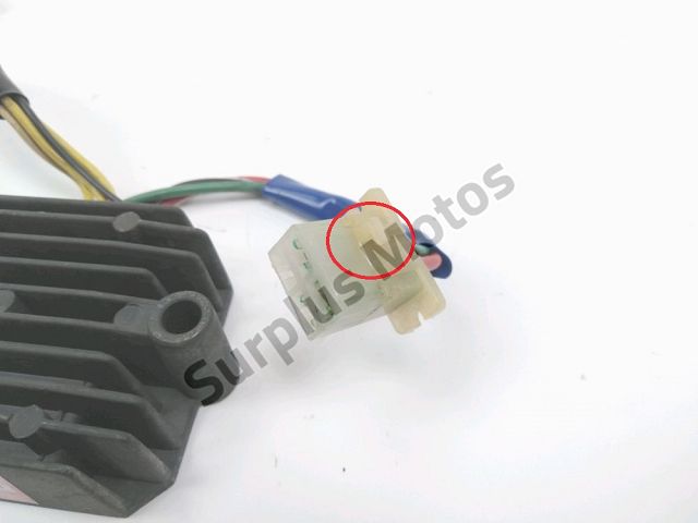 REGULATEUR DE TENSION