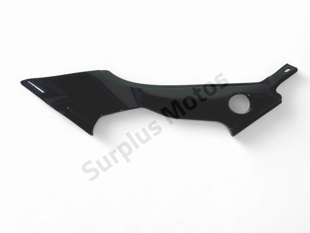 Cache lateral gauche