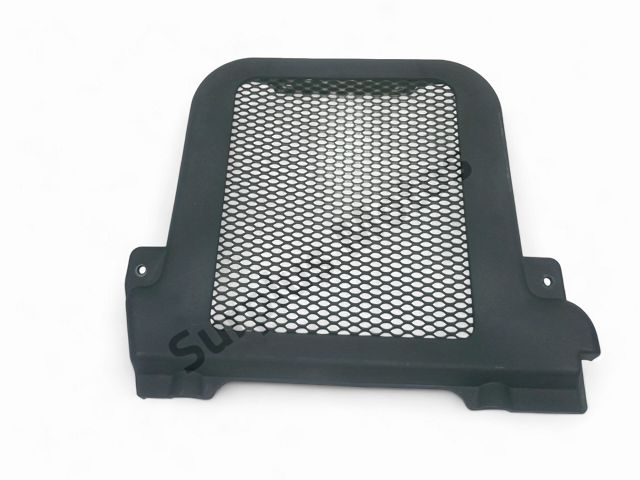 GRILLE DE RADIATEUR