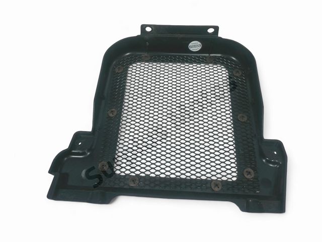 GRILLE DE RADIATEUR