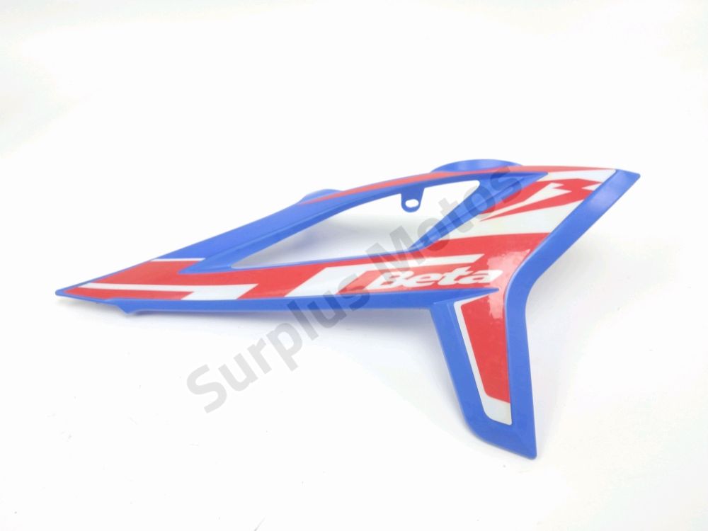 Carenage avant droit