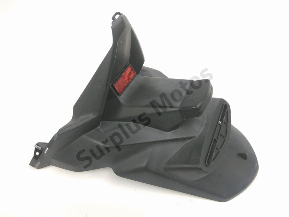 SUPPORT DE PLAQUE ET ECLAIRAGE
