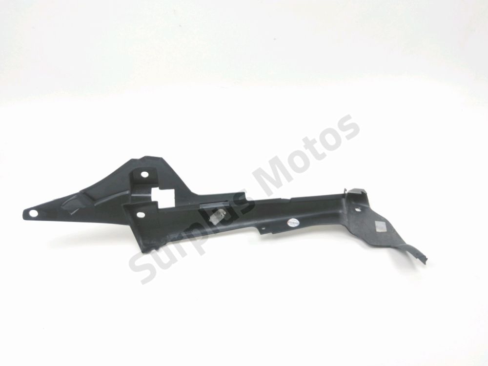 CARENAGE ARRIERE DROIT