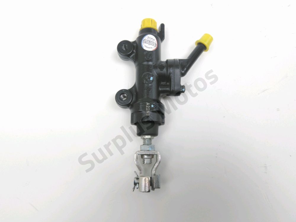 Maitre cylindre frein ar complet