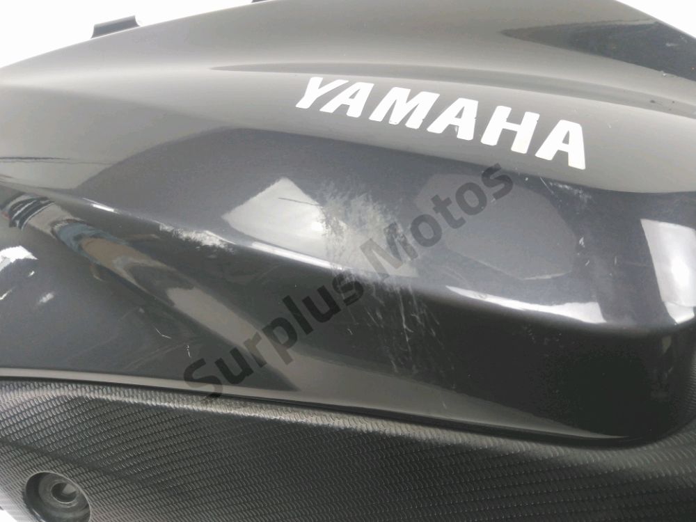 CARENAGE AVANT DROIT