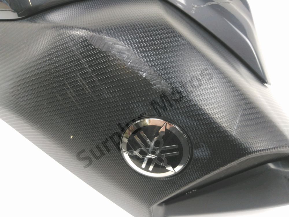 CARENAGE AVANT DROIT