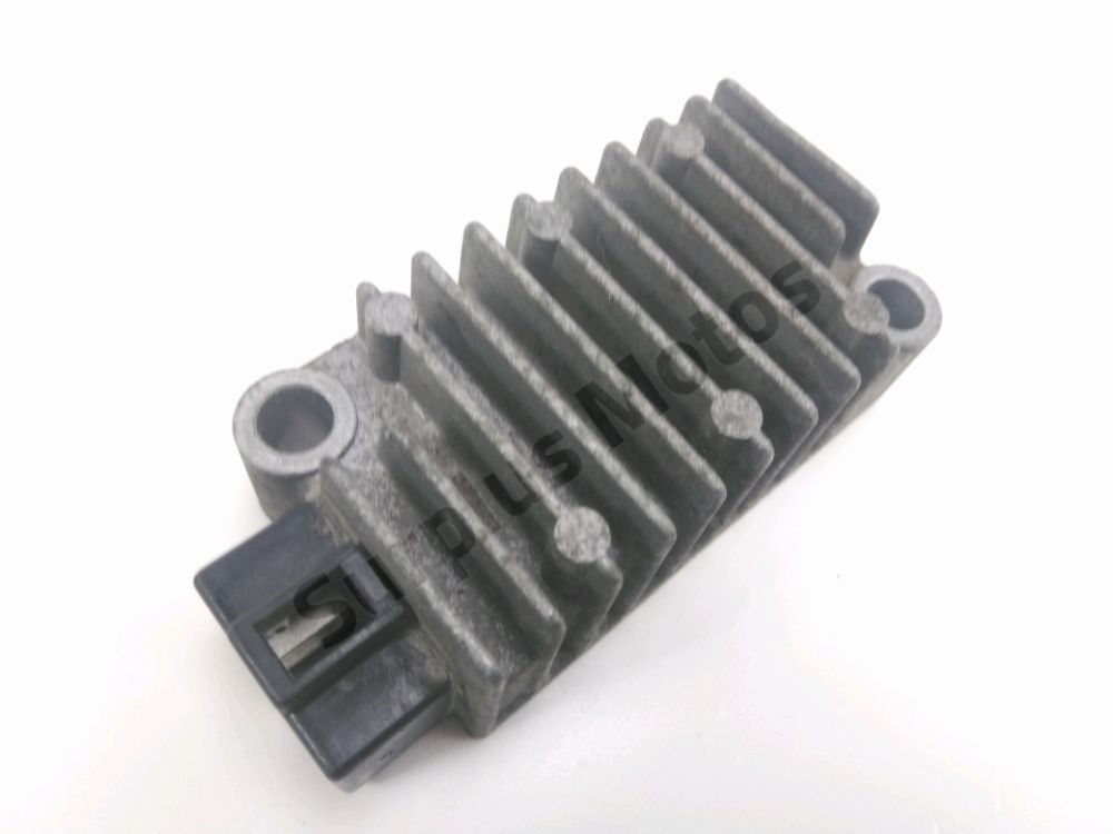 Regulateur de tension