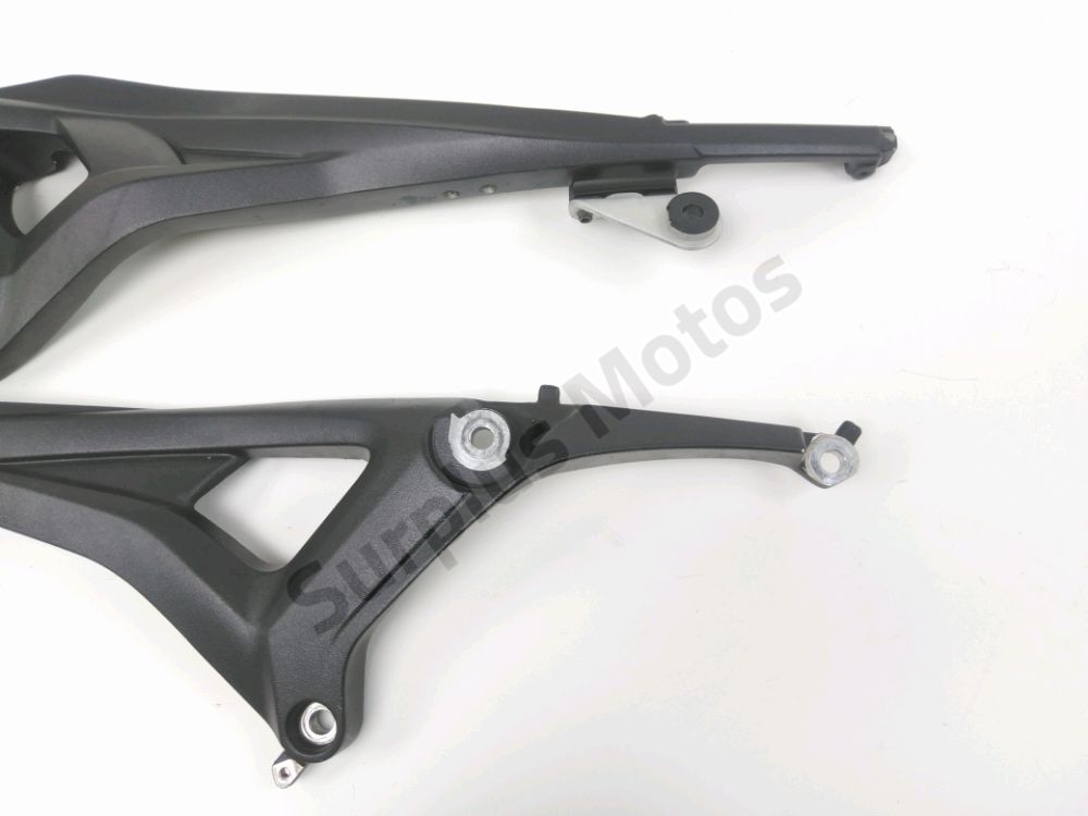 BOUCLE CADRE ARRIERE