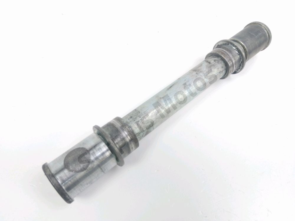 Axe de roue avant