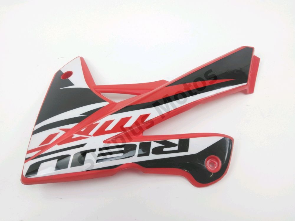 CARENAGE AVANT DROIT