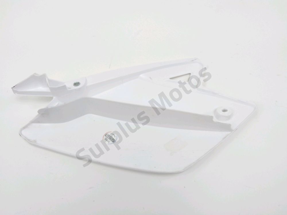 CARENAGE ARRIERE GAUCHE