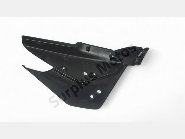 CACHE LATERAL GAUCHE