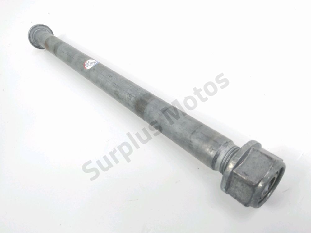AXE DE ROUE ARRIERE