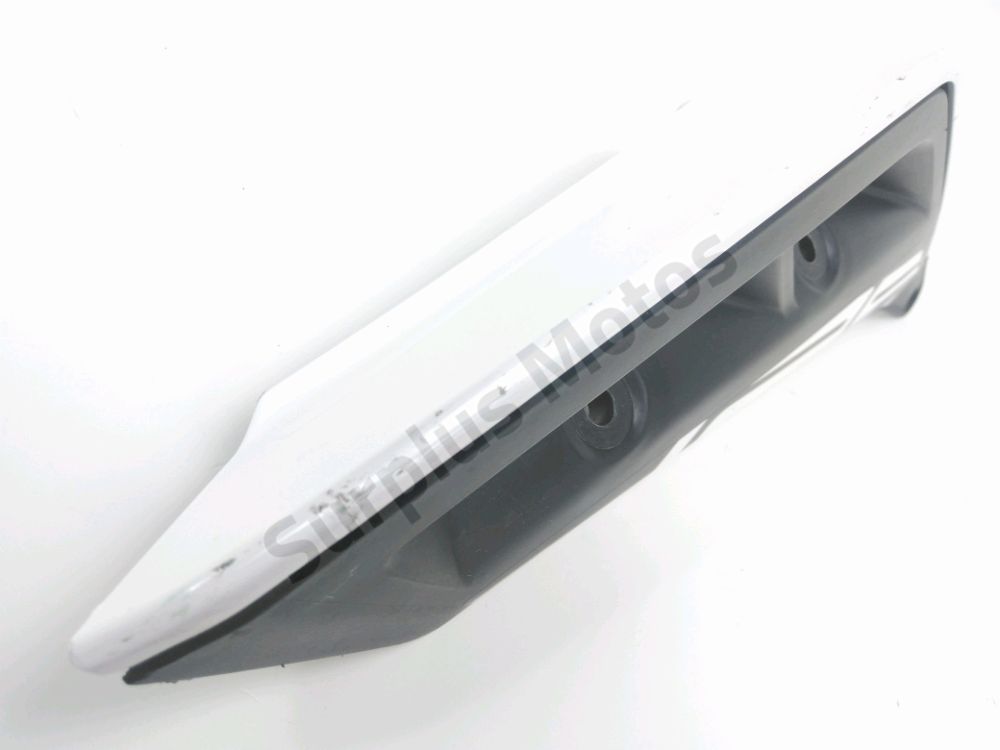 CARENAGE ARRIERE DROIT