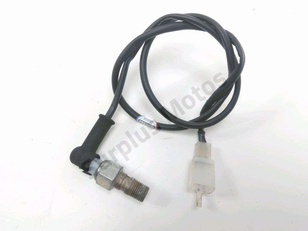 Contacteur de stop ar