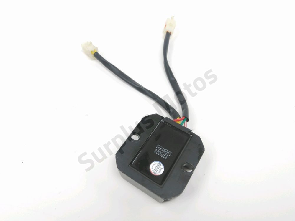 REGULATEUR DE TENSION