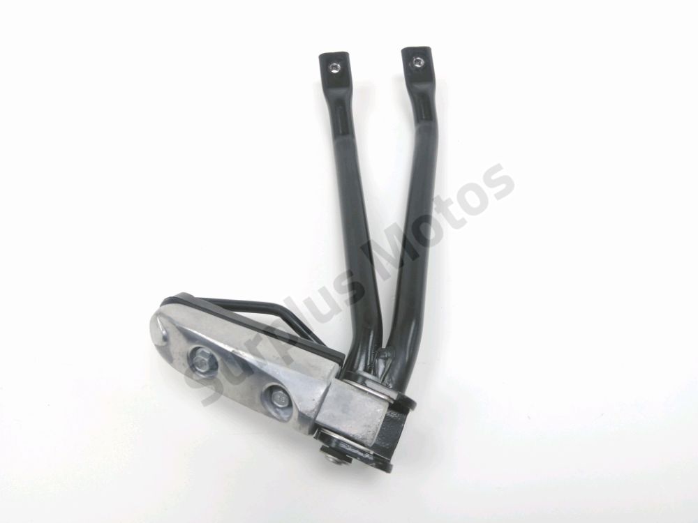 Platine et repose pieds arriere droit